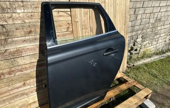 Volvo XC60 Rear door 