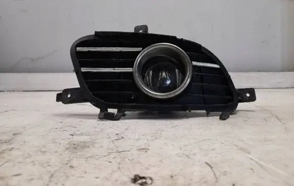 Mercedes-Benz A W169 Front fog light A2518200856
