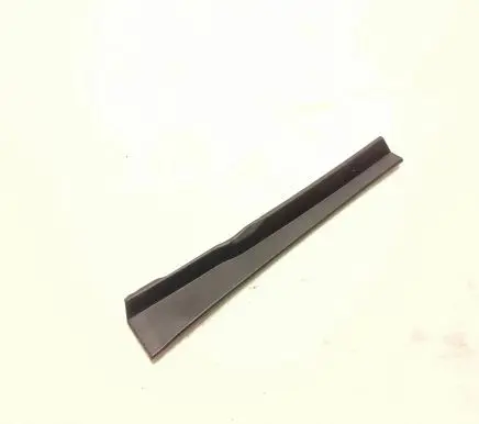 Subaru Forester SJ Tailgate trim 63186SG010
