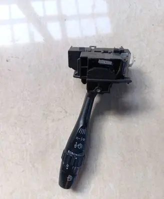 Mitsubishi Pajero Sport I Wiper control stalk