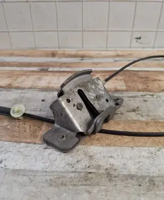 Chrysler Grand Voyager V Sliding door lock 020335