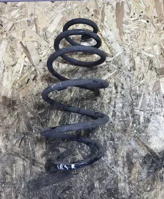 Opel Insignia A Front coil spring