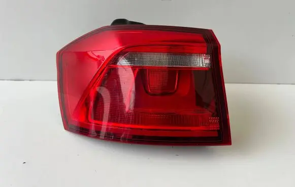 Volkswagen Golf Sportsvan Rear/tail lights 510945095P