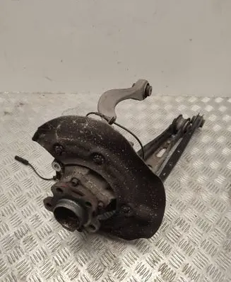 BMW X3 G01 Rear wheel hub spindle/knuckle 33306871027
