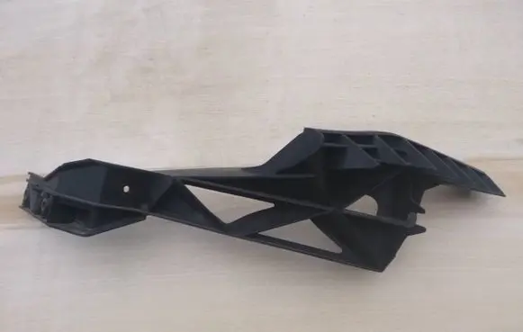 Chrysler Town & Country V Front bumper mounting bracket 68084828AA