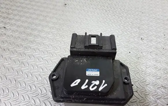 Toyota RAV 4 (XA20) Heater blower motor/fan resistor 4993002121