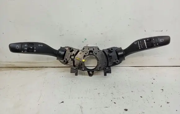 Hyundai i20 (GB IB) Light switch
