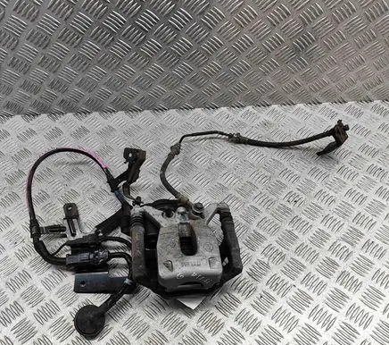 Nissan Qashqai J12 Rear brake caliper 440116RA0B