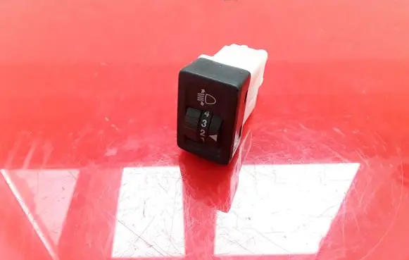 Suzuki SX4 Headlight level height control switch R2346