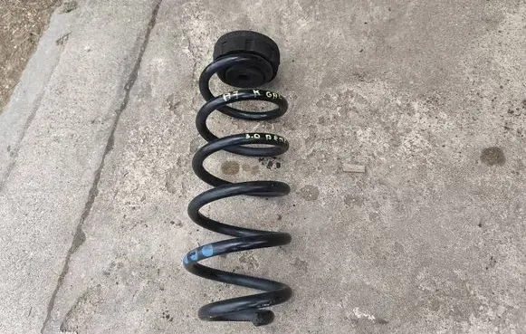 Audi A7 S7 4G Rear coil spring