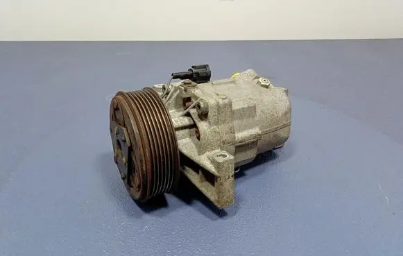 Nissan Micra Air conditioning (A/C) compressor (pump) 92600CJ700