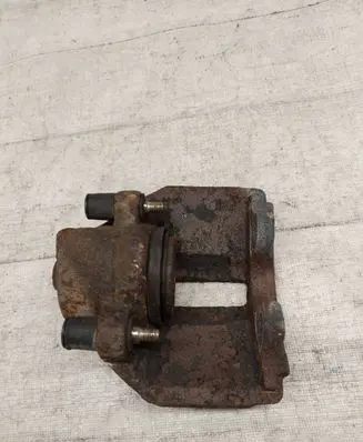 Mercedes-Benz Sprinter W901 W902 W903 W904 Rear brake caliper