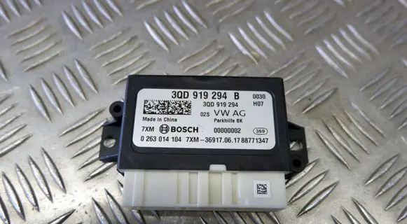 Volkswagen Tiguan Parking PDC control unit/module 3QD919294B