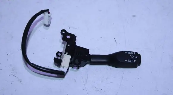 Toyota Yaris Cruise control stalk 296-2Z3D