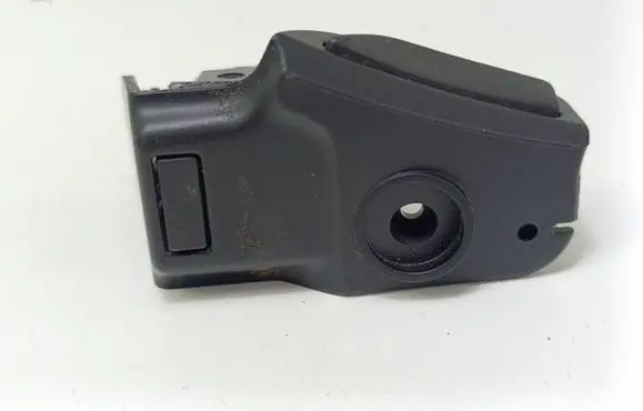BMW 5 E60 E61 Armrest lock 7060035
