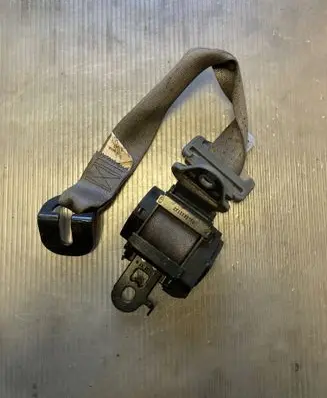 Jeep Grand Cherokee (WK) Rear seatbelt 1CL92TRMAA 041099