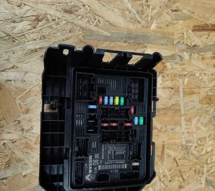 Renault Clio V BSM Control unit 248b61704R 18112019 8950290651
