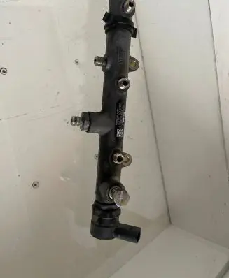 Audi A6 S6 C6 4F Fuel main line pipe 059130090J 005617L2 F00R001823