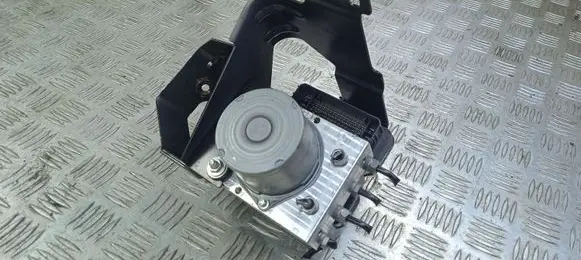 Maserati Levante ABS Pump 6701574210