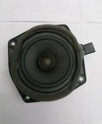 Mitsubishi Colt Front door speaker MN141417 EAS13P17A6