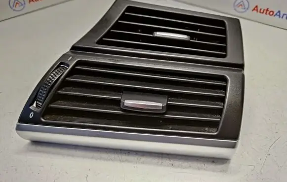 Dashboard side air vent grill/cover trim
