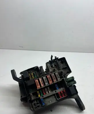 Ford Galaxy Fuse module 9638727280