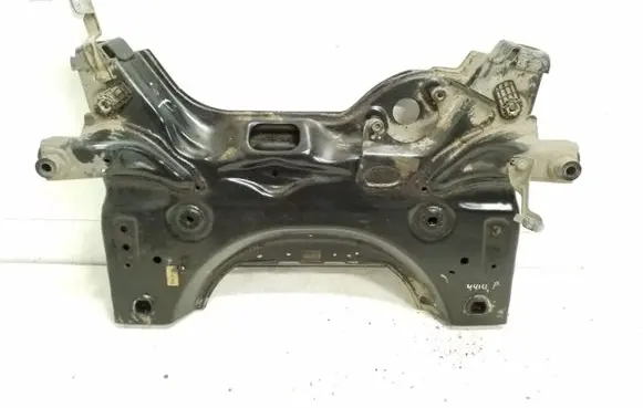 Opel Vivaro Front subframe 9821903680