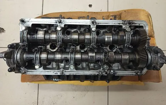 Engine head