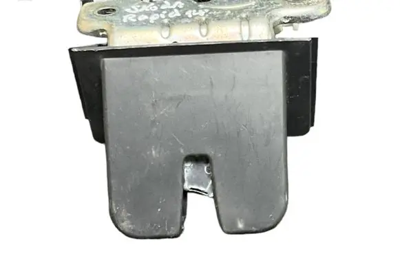 Skoda Rapid (NH) Tailgate exterior lock 5E0827505 171841