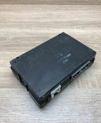 Nissan Almera Fuse module 284912L900 7705