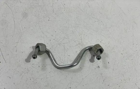 Renault Koleos I Fuel injector supply line/pipe 734023A