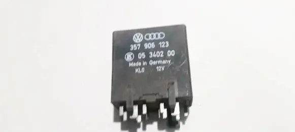 Volkswagen PASSAT B3 Other relay 357906123 05340200