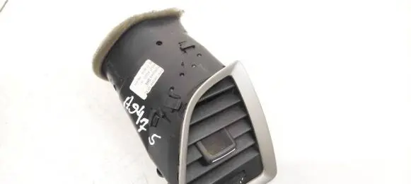 Dash center air vent grill