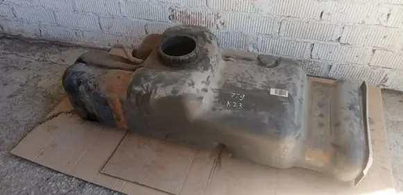 Nissan Pathfinder R51 Fuel tank 510350606 17201