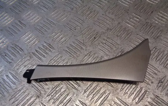 Opel Insignia A Dashboard lower bottom trim panel 