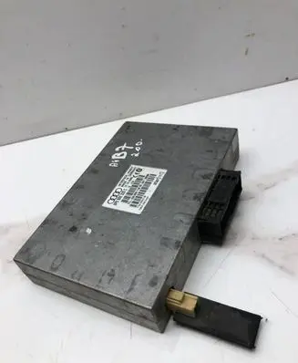 Audi A4 S4 B7 8E 8H Bluetooth control unit module 8P0862335C 71DA00051CB5