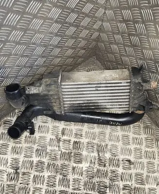 Opel Astra H Intercooler radiator 13128926