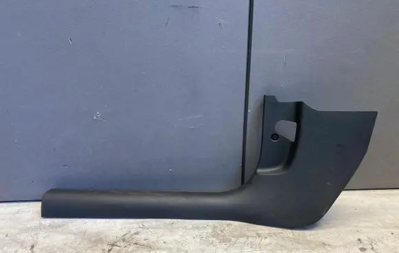 Skoda Octavia Mk3 (5E) Front sill trim cover 5E0863483