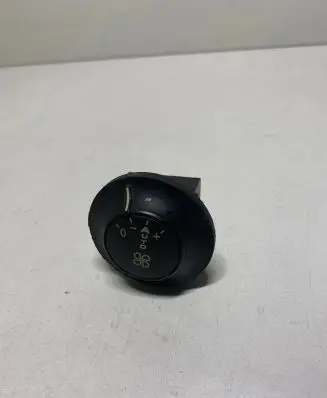 Peugeot 807 Interior fan control switch 1488941077 0400440161 A53000300