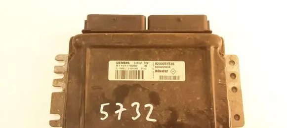 Ford Focus Engine control unit/module S110114000 8200057536 5732