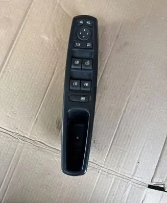 Renault Scenic III - Grand scenic III Electric window control switch E30167 809610017r