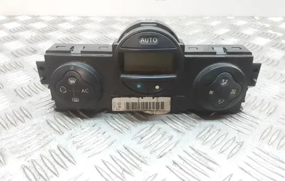 Renault Scenic II - Grand scenic II Climate control unit 8200344841