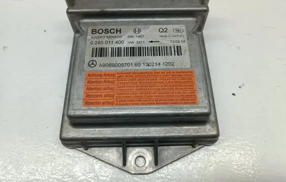 Mercedes-Benz Sprinter W906 Airbag control unit/module A9069005701 0285011400 1302141202