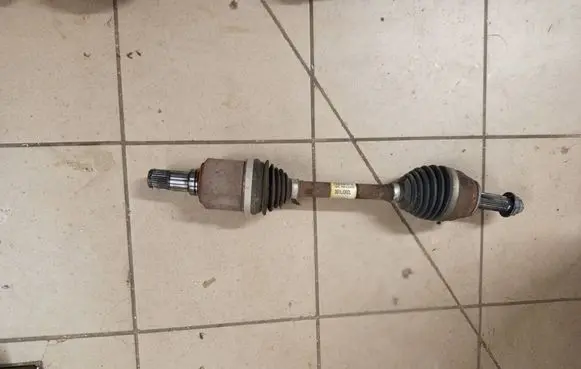 Front driveshaft