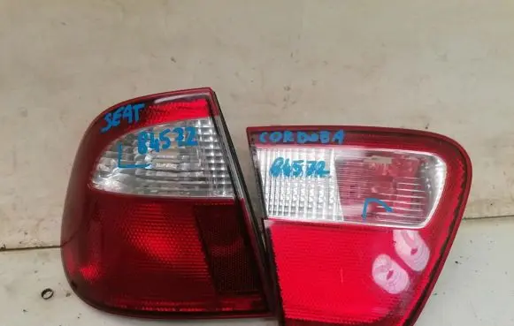 Seat Leon (1M) Rear/tail lights