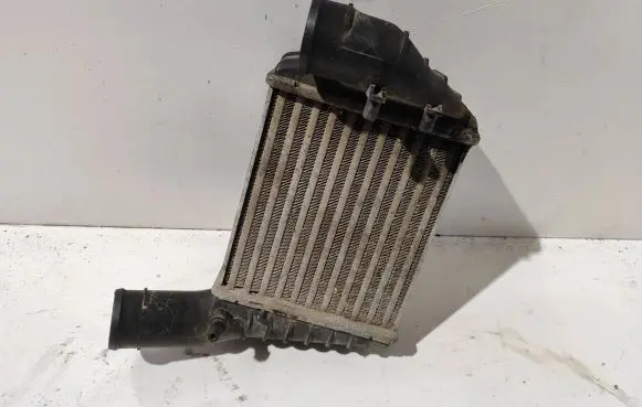 Volkswagen PASSAT B5.5 Intercooler radiator 059145806 1575612