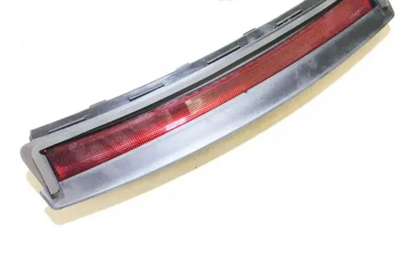 Tesla Model 3 Third/center stoplight 107740500g 1077405-00-g