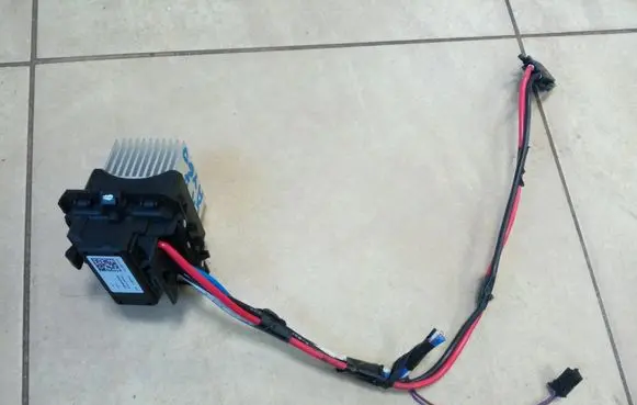 Heater blower motor/fan resistor