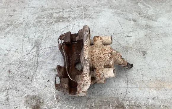 Volvo S80 Rear brake caliper