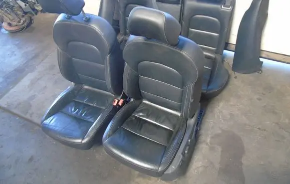 Skoda Superb B6 (3T) Seat set 